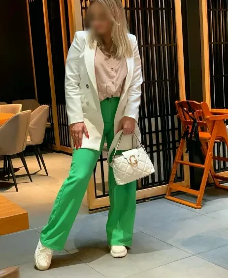 Ramona, 38